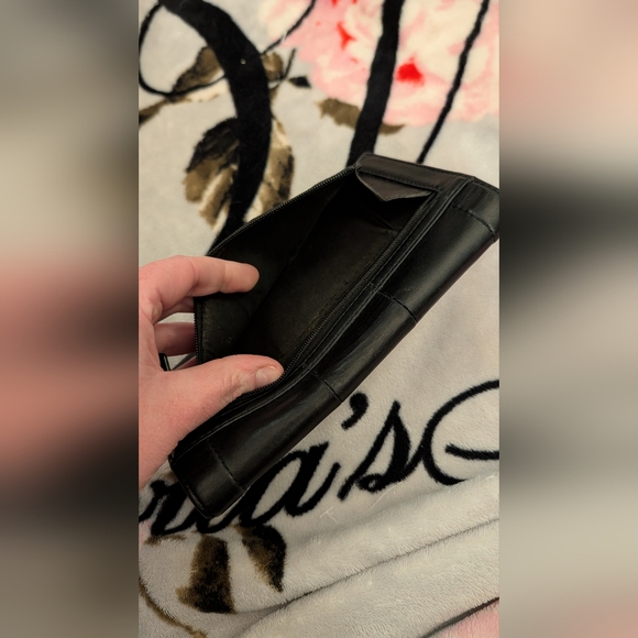 COACH VINTAGE KRISTIN Black Leather Billfold Wallet EUC - Picture 8 of 8